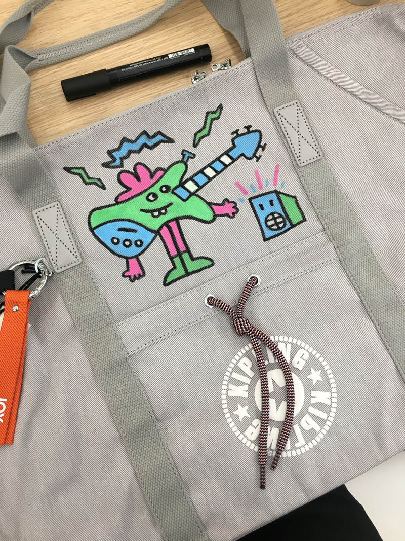 Kipling Bags Mister Phil Illustration